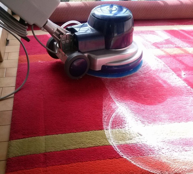 Strojno čišćenje (pranje) tepiha